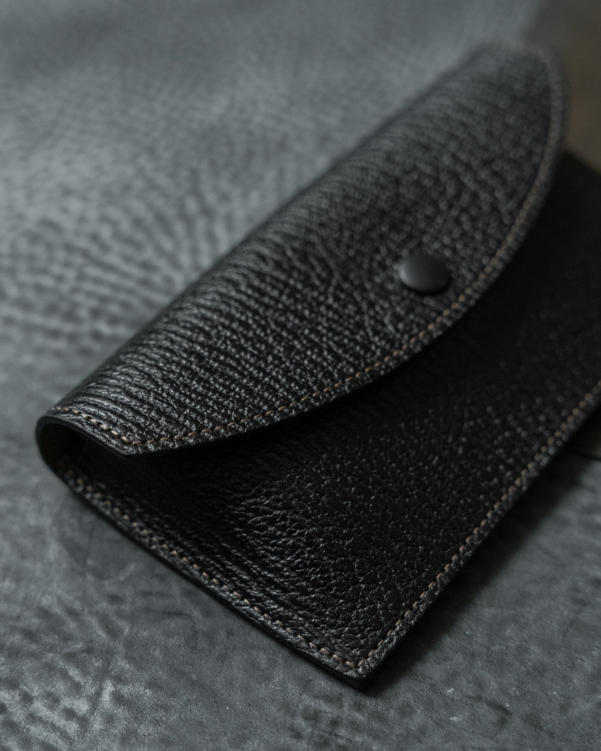 Black Tan Italian Leather Eyewear Snap Case