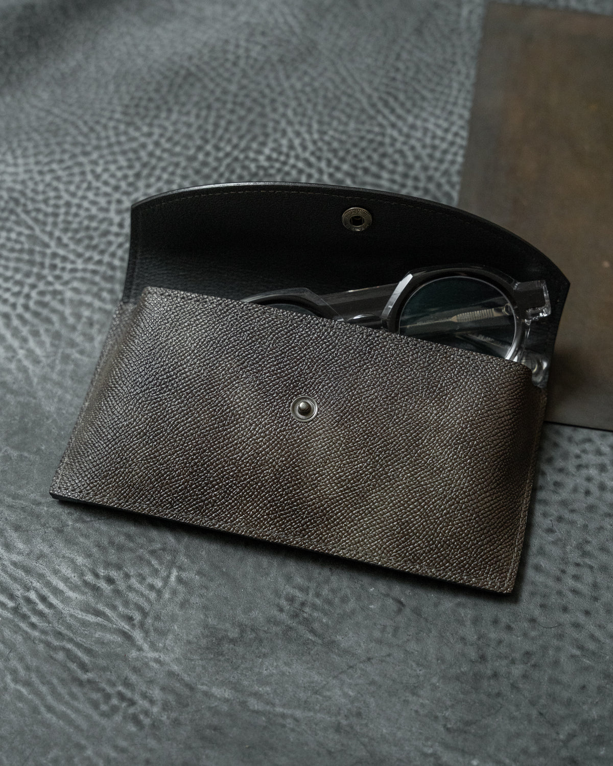 Grey Brown Italian Museum Calf Leather Eyewear Snap Case